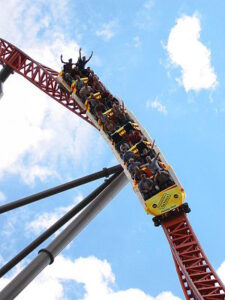 300px-rollercoaster_expedition_geforce_holiday_park_germany